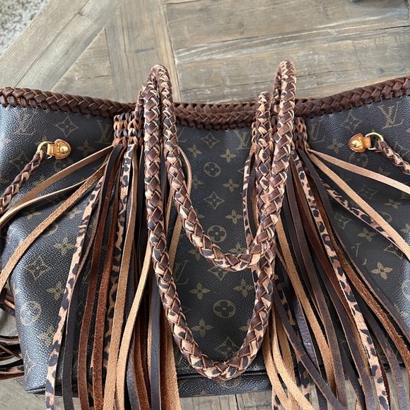 Customized LV Monogram Neverfull MM - Picture 4 of 16